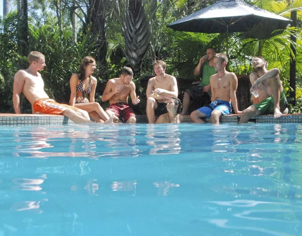 Hostal Dougies Backpackers Resort Port Douglas