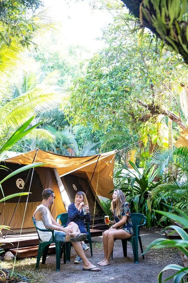 Dougies Backpackers Resort Port Douglas